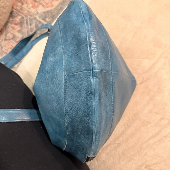 Latico Denim Blue Leather Callie Sling/Crossbody Bag - Picture 8 of 13